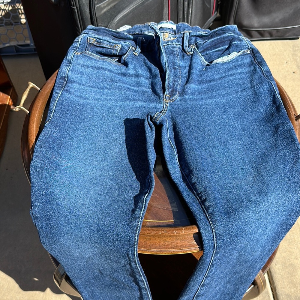 Petite dark wash Good American